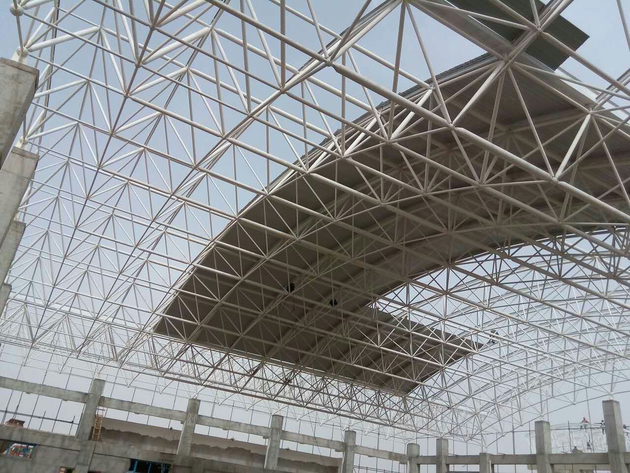长沙青岛一汽网架

